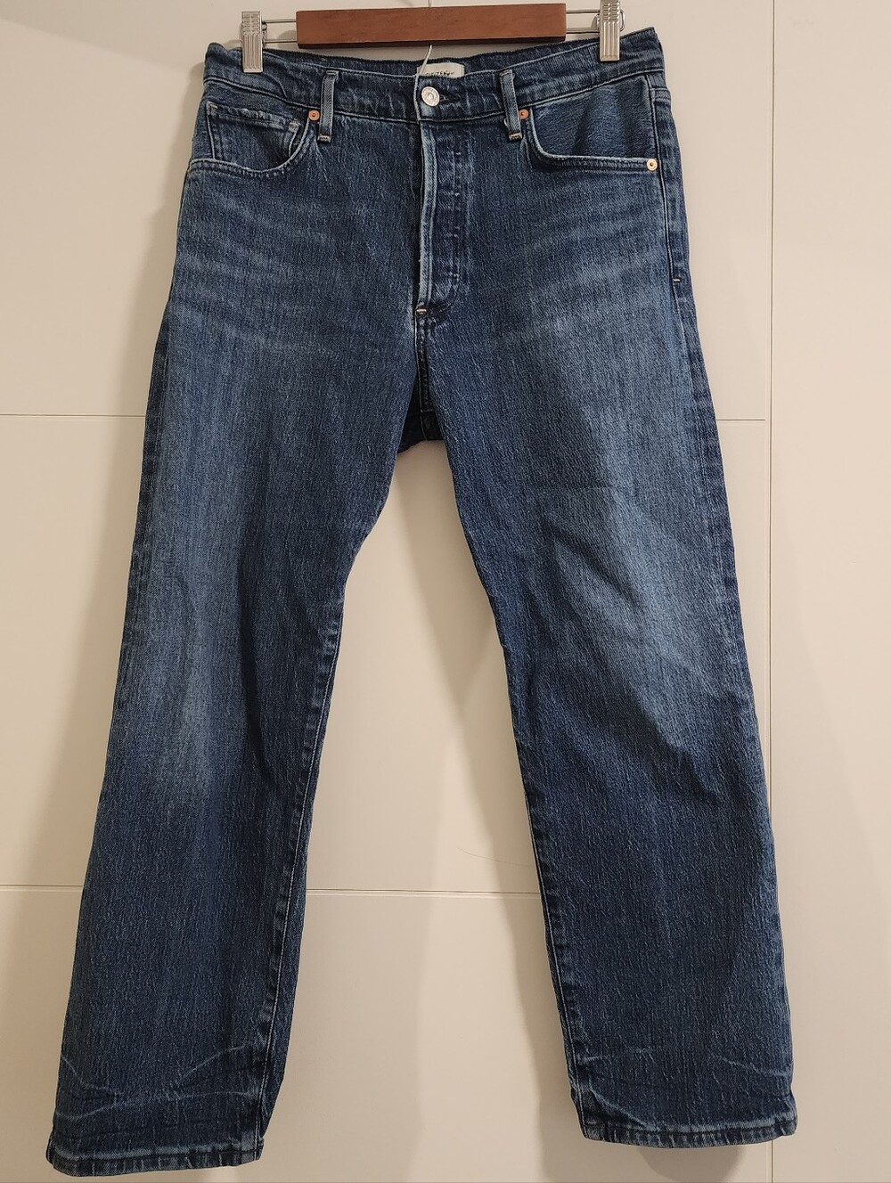 Citizens of Humanity Emery Crop Straight Distressed Jeans